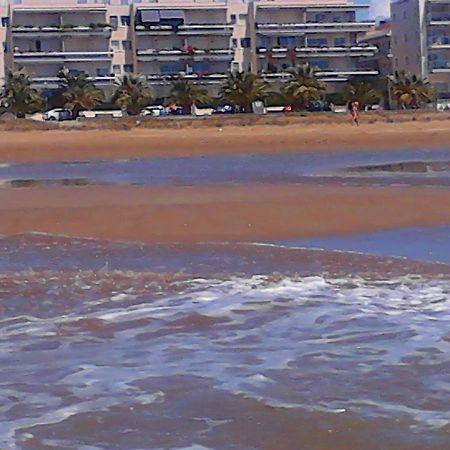 Playa Y Sol Apartment Cubelles Bagian luar foto