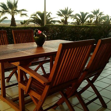 Playa Y Sol Apartment Cubelles Bagian luar foto